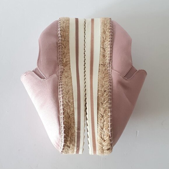 EUC Zara blush pink satin effect slip on espadrille style shoes, US 6 - Picture 13 of 16